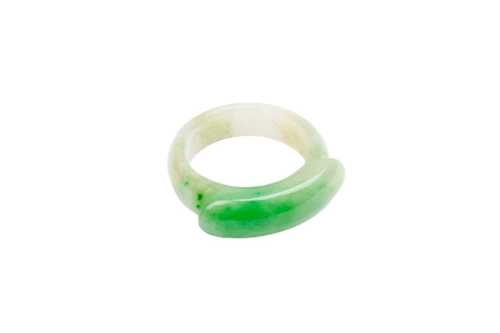 A Jade ring