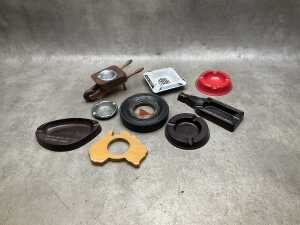 Barware, including bakelite ashtrays, beer steins - 4