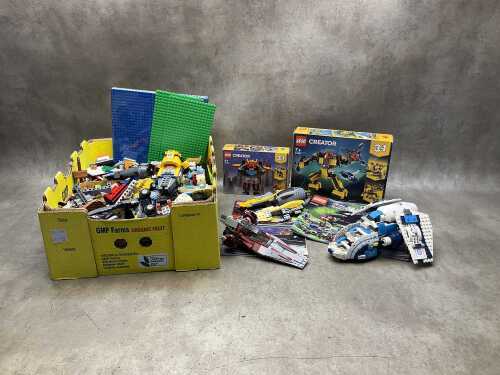 LEGO blocks, base plates and playsets