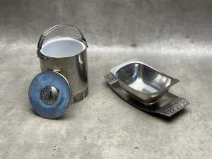 Group of stainless steel kitchenware - 3