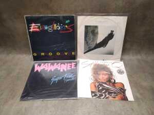 Twelve 12" vinyl singles, including Michael Jackson - 4