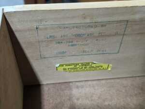 Alrob Furniture four-drawer chest - 3