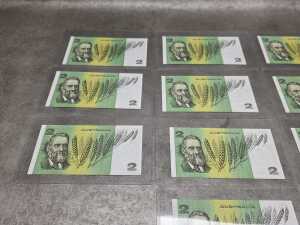 Ten consecutive, uncirculated Australian Johnston/Fraser $2 paper banknotes - 2