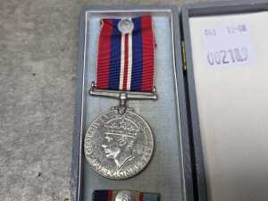 Australian World War II medals in presentation box - 2
