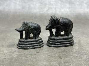 Antique Burmese set of four brass opium weights surmounted by elephant figures - 3