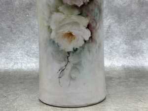 Hand painted porcelain vase decorated by Robyn Maddock, 1981 - 4