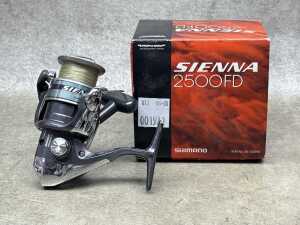 Shimano Sienna 250FD fishing reel, new in box