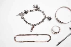 A collection of jewellery in sterling silver - 2