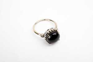 A collection of seven rings in sterling silver - 5