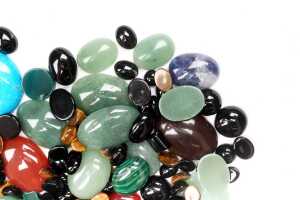 A large collection of cabochon gemstones - 3