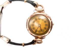 An antique ladies watch in 9 carat rose gold - 2