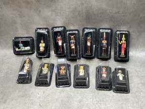 Thirteen boxed Hachette partwork collection figures