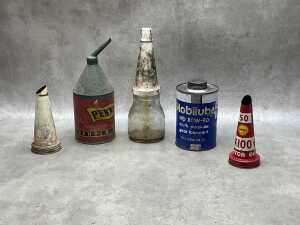 Three garagenalia items, Pennant kerosine tin