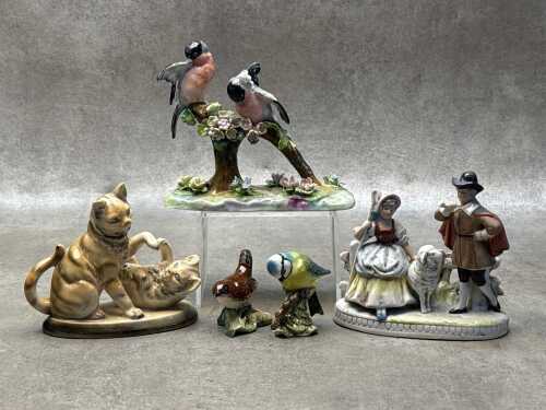 Porcelain figures