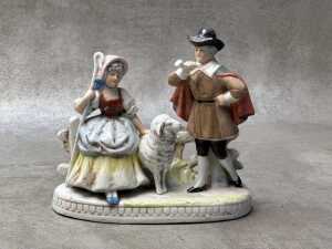 Porcelain figures - 3