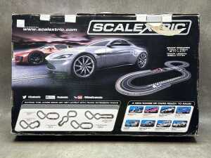 Scalextric C1336T 1:32 Analog Racing set - 2