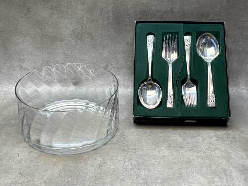 Oneida 8-piece Hostess set and Krosno crystal salad bowl
