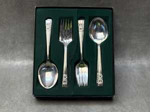 Oneida 8-piece Hostess set and Krosno crystal salad bowl - 2