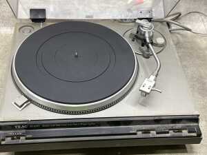 TEAC PX-500 turntable - 2
