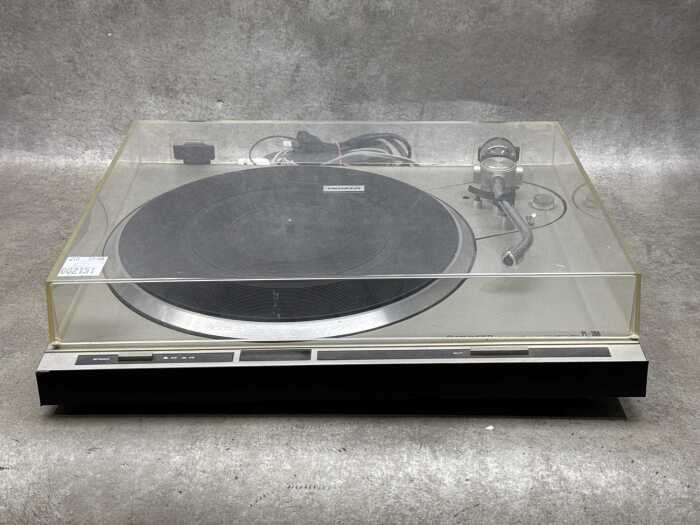 Pioneer auto-return stereo turntable model PL-300