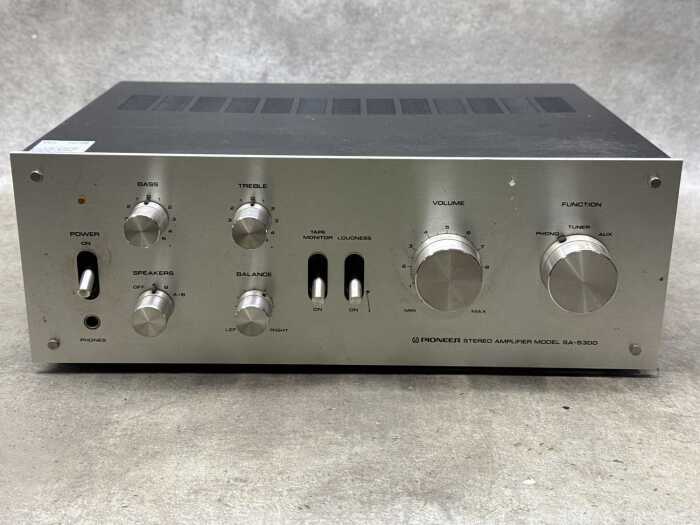 Pioneer stereo amplifier model SA-5300