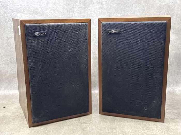 Pair of Interdyn speakers