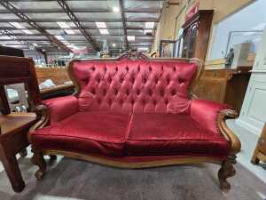 Three-piece red velvet lounge suite - 2