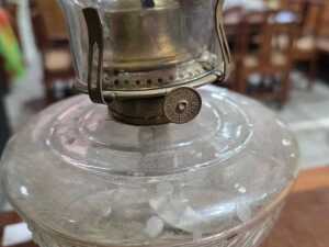 Two antique kerosene lamps - 7