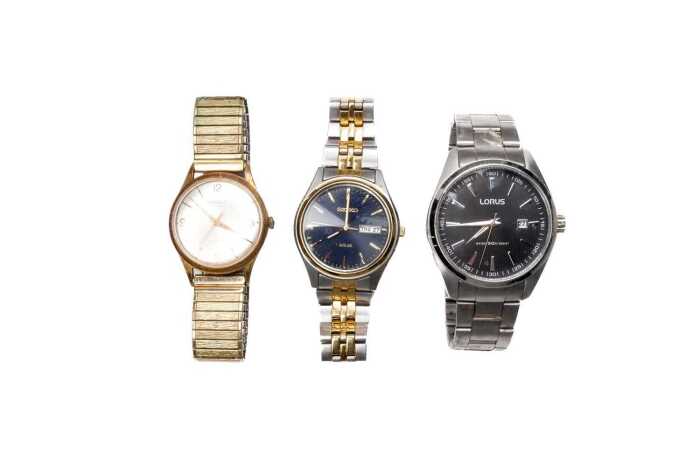 A collection of three men's watches
