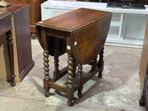 Oak drop-leaf gateleg table - 3