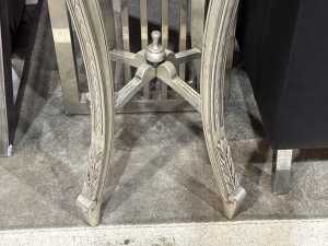 Louis XV style marble-top pedestal - 4