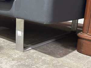 Black leather three-seat sofa on chrome base - 4