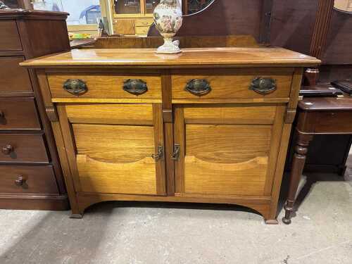 Arts and Crafts style oak buffet