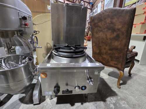 Stainless steel LPG wok burner / stockpot cooker with filler tap and splashback