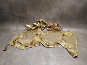Christmas themed dolls and ornaments - 5