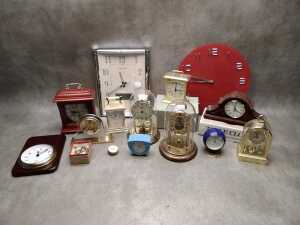 Assorted clocks including quartz and mechanical movements