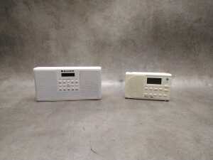 Radios and audio electronics, including Bose Wave Radio AWR1-4A - 5