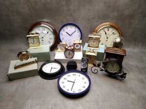 Assorted quartz clocks