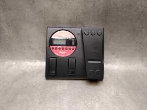 Two guitar effects pedals and one processor - 5