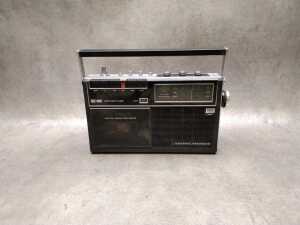 Portable radios and record player, mostly National Panasonic - 4