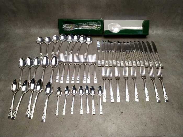 Community silver plated cutlery setting for eight