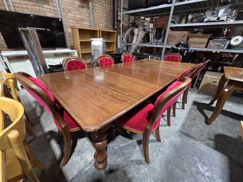 Nine-piece Victorian mahogany extension dining suite