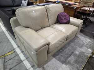 Cream leather two-seater sofa - 3