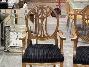 Pair of Edwardian-style armchairs - 3