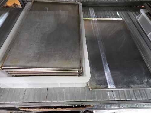 20 commercial stainless steel baking trays