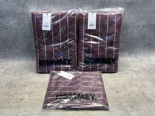 Two Hommey bath towels & two face washers