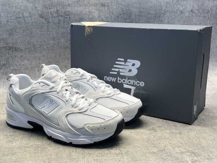 New Balance 530 size US 7.5 Men's