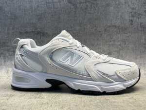 New Balance 530 size US 7.5 Men's - 2