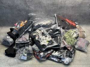 Group of assorted clothing & accessories