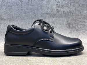 Clarks School Descent size UK 6.5 Men's - 2
